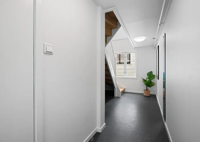 Charming Rooftop In Heart Of Apartman *