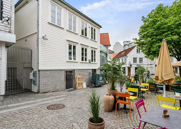 Charming Rooftop In Heart Of Apartman *