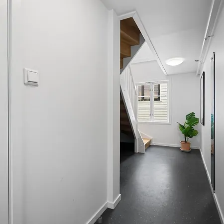 Charming Rooftop In Heart Of Leilighet *