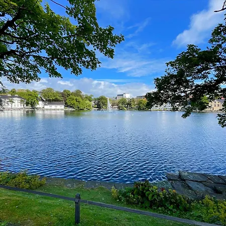 Charming Rooftop In Heart Of Leilighet *